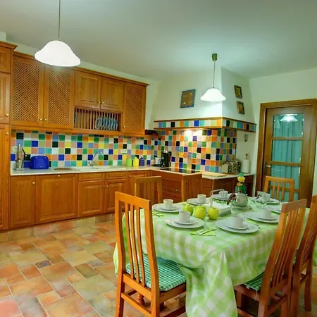 Sleeps 8 Pool Wifi T802833 *