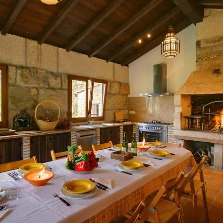 Sleeps 8 Pool Wifi T802833 * Baiona